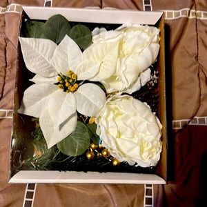 Christmas floral accents